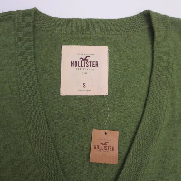 NWT Hollister Womens V-Neck Cardigan Size Small Sweater Top Shirt Green - Picture 7 of 7